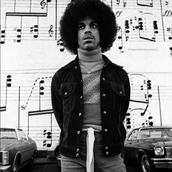 Meet your Posher, Steph <3 - Picture 10 of 13